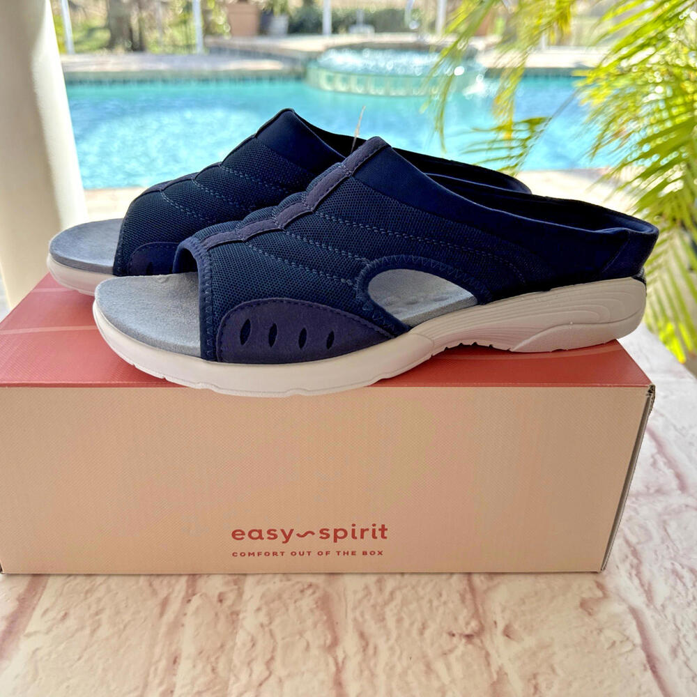 NIB Women's Easy Spirit Traciee 2 Sandal TRACIEE2 DK BLU Dark Blue  7M